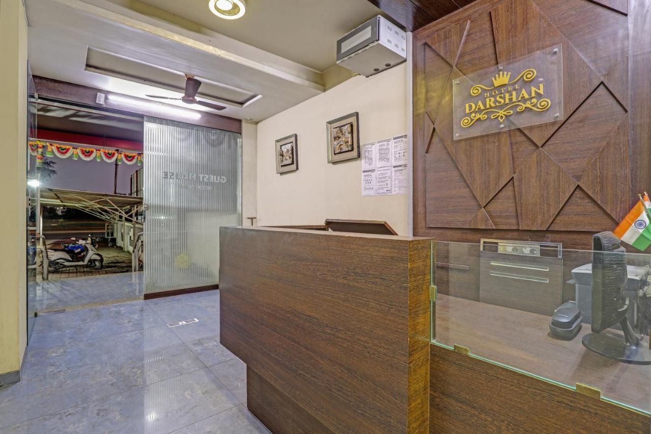 Oyo 82461 Hotel Darshan Banquet And Rooms 苏拉特 外观 照片