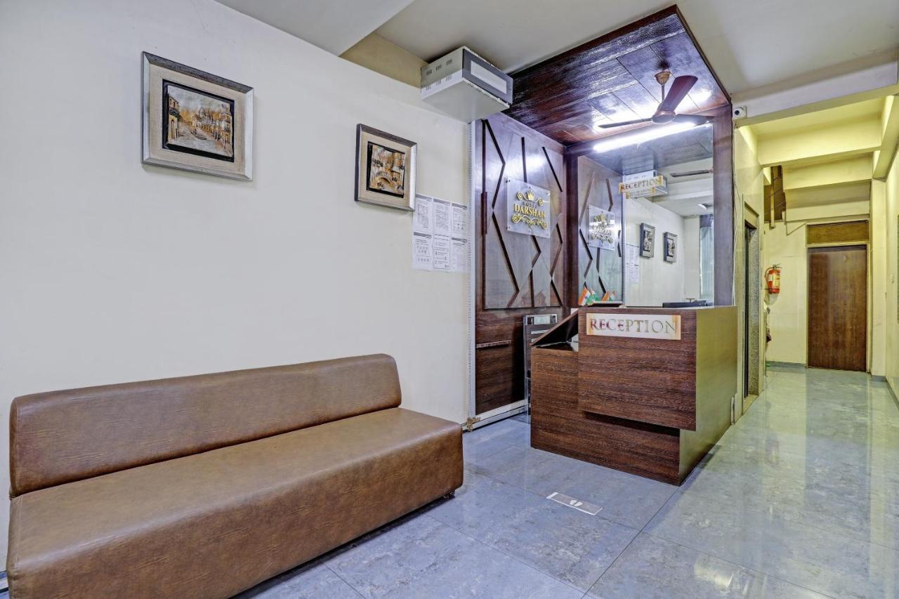 Oyo 82461 Hotel Darshan Banquet And Rooms 苏拉特 外观 照片